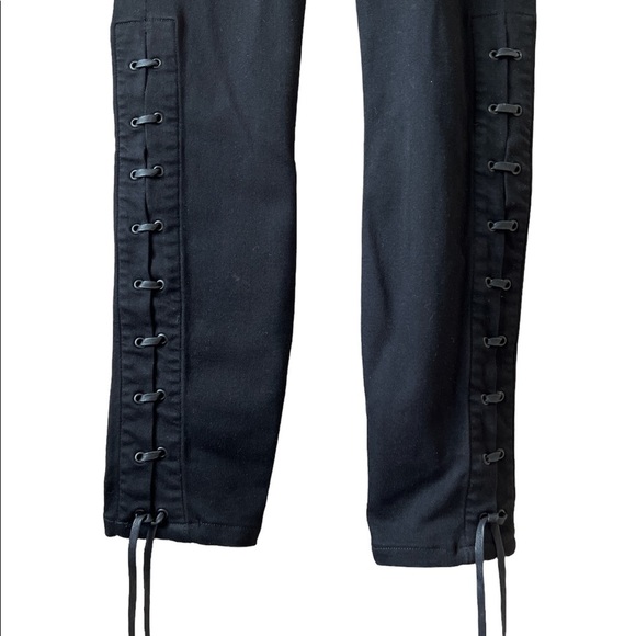 PAIGE Transcend Wyatt Ankle Lace-Up Midrise Skinny Jeans - Picture 5 of 11